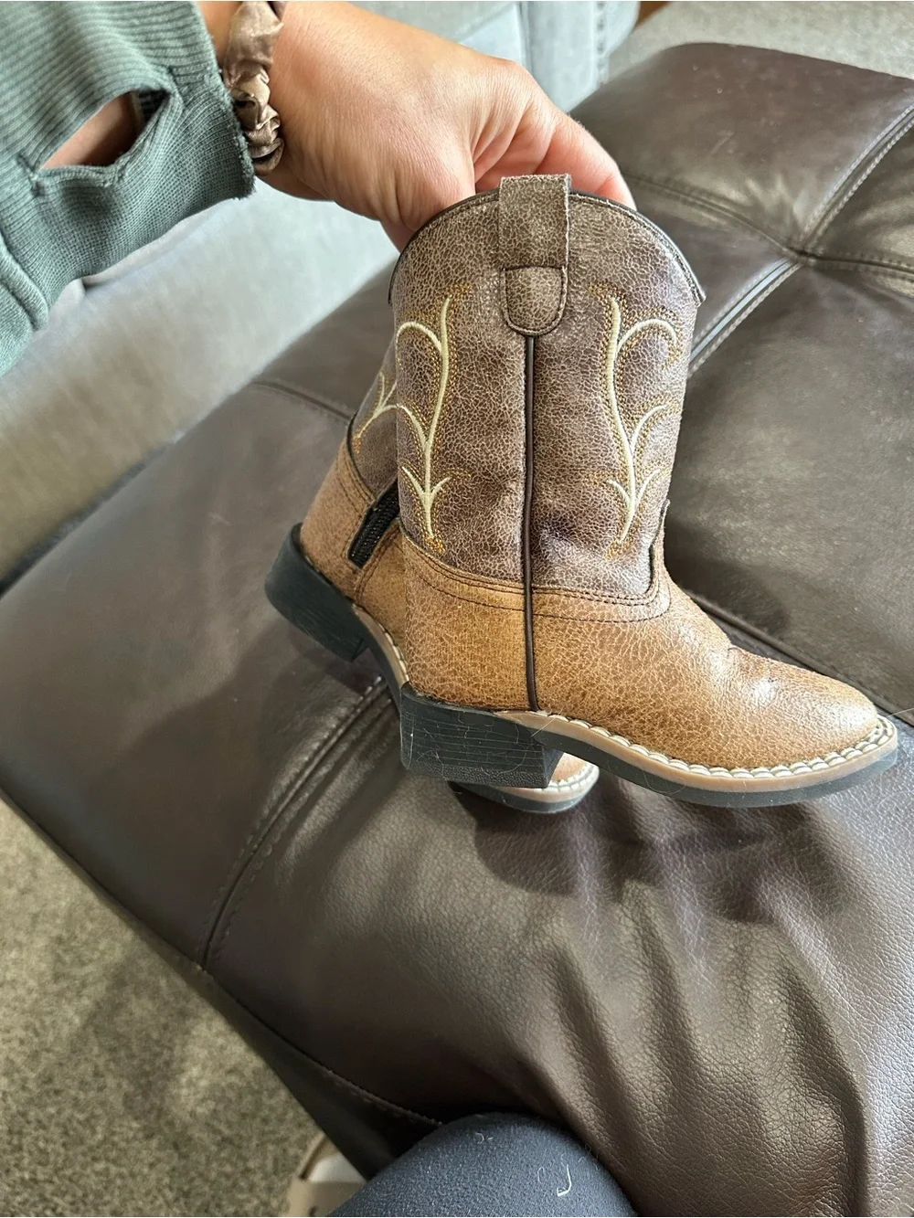 Old West Brown toddler Cowboy Boots 5.5 D LIKE NEW
